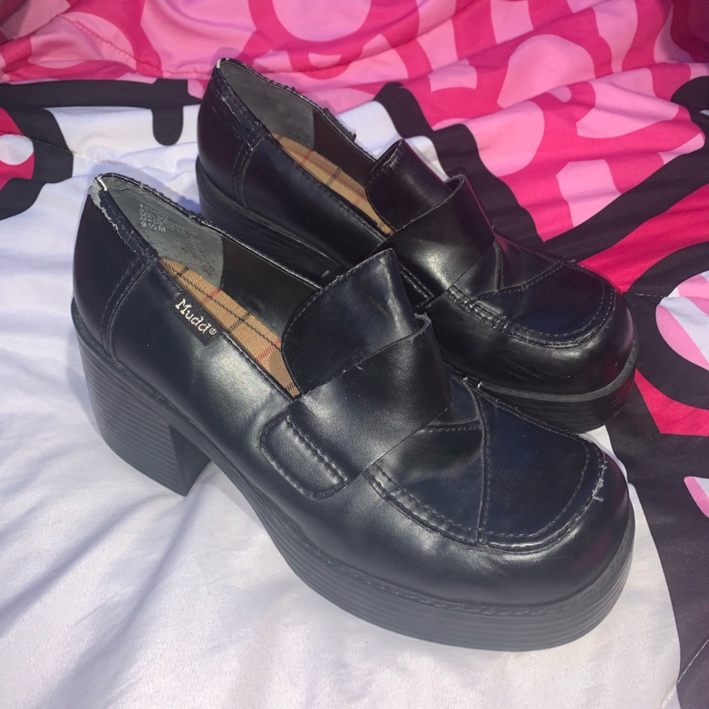 🖤Vintage Mudd Chunky Heels